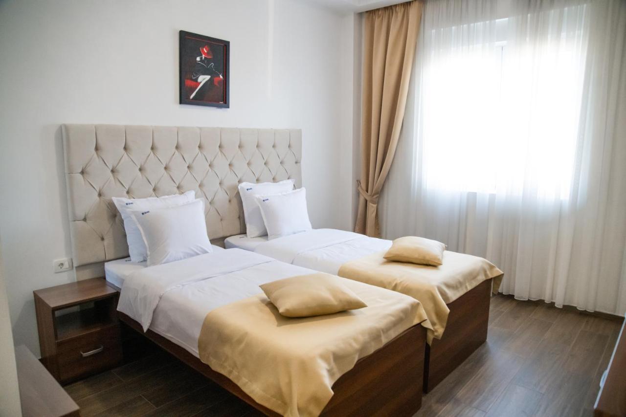 Motel Celebic Mitrovici  Exterior photo